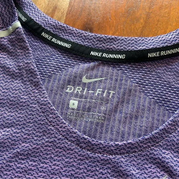 Nike Dri-FIT TechKnit Ultra Running Singlet - Picture 3 of 7